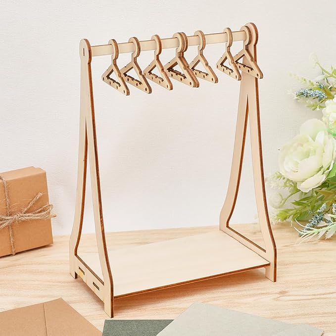 SUPERFINDINGS 32 Holes Wood Miniature Hangers and Clothes Rack Earring Hanger Rack with 8 Mini Hangers Tabletop Jewelry Display Stand for Jewelry Display Supplies, 15.5x10x21.6cm