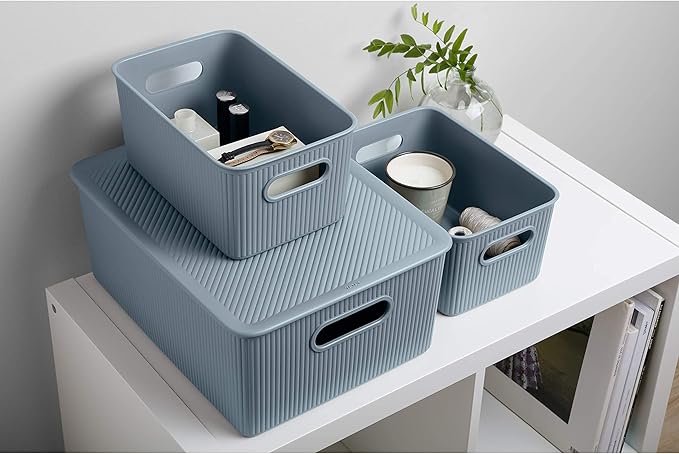 Superio Ribbed Collection - Decorative Plastic Basket Open Home Storage Bins Organizer, Blue Container Boxes for Organizing Closet Storage Bins for Shelves (Bin with Lid- Large (15 Liter), 1 Pack)