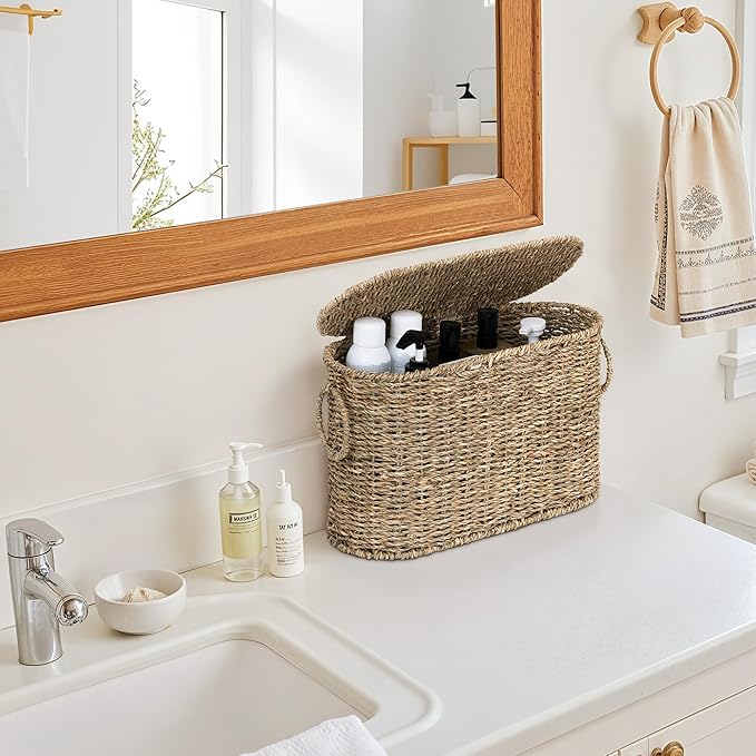 StorageWorks Toilet Paper Storage with Lid, Toilet Paper Storage Holder for 6 Regular Rolls, Wicker Basket for Bathroom, Natural Seagrass