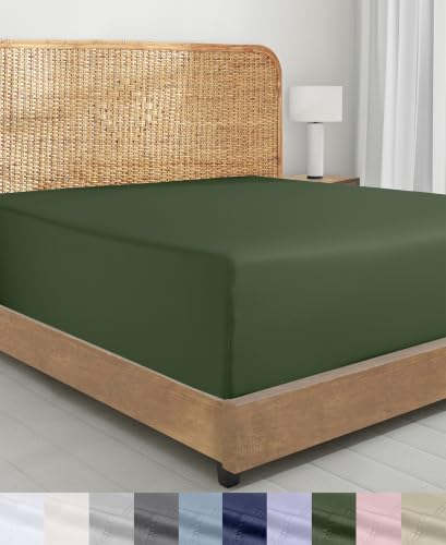 California Design Den 100% Organic Cotton Fitted Sheet Queen, Olive Green by CaliforniaDesignDen