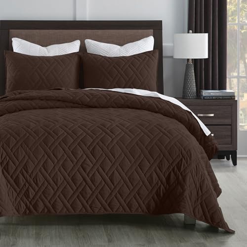 HORIMOTE HOME Quilt Set Queen Size Chocolate, Classic Geometric Diamond Stitched Pattern, Ultra Soft Microfiber Lightweight Bedding Bedspread Coverlet for All Season with 1 Quilt 2 Pillow Shams by HORIMOTEHOME