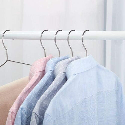 OIKA 30 Pack Heavy Duty Stainless Steel Hangers, Space-Saving Silver Clothes Hangers for Coats, Dresses, Shirts, Slacks with Non-Slip Groove Design, Ideal for Closet/Dorm/Laundry/Outdoor Use