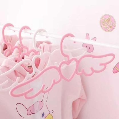 Cute Angel Wing Clothes Hanger - Heart-Shaped Design for Dorm Room - Perfect for Ties, Scarves, and Accessories (5 Pcs)