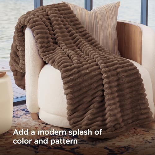 Bedsure Soft Twin Blanket for Bed Decor Gifts Brown 60"x80" - Image 3