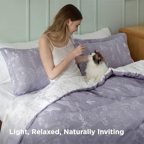 Bedsure Floral Comforter Set Cute Bedding Set King Reversible Lavender - Image 4