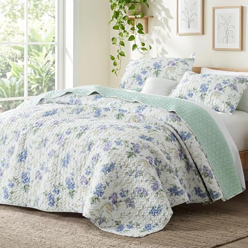 Exclusivo Mezcla Floral Reversible Quilts Queen Size Bedding Set, Lilac - Image 4