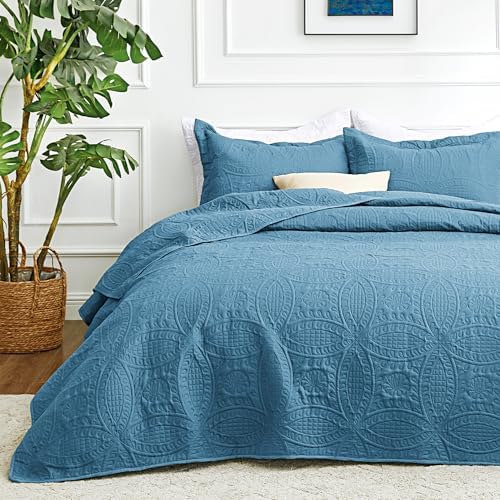 Love's cabin Quilts for Queen Bed Misty Blue Bedspreads Bedding Set - Lightweight Bedspread Comforter - Coin Pattern Bedding Coverlet for All Season - 3 Pieces (1 Quilt, 2 Pillow Shams) by Lovescabin