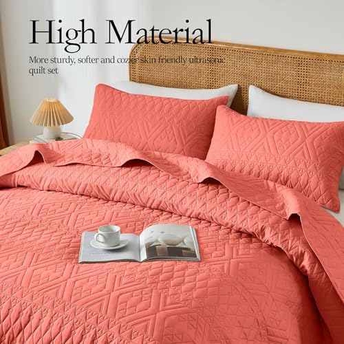 akkialla Full/Queen Size Quilt Bedding Set,Coral Lightweight Microfiber Soft Bedspread,Modern Style Geoetric Pattern Coverlet Set for All Seasons,3 Piece(1 Quilt,2 Pillow Shams) - Image 3