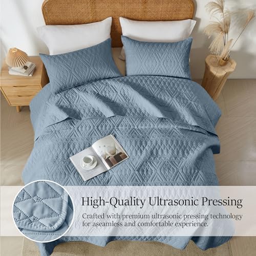 akkialla Twin Size Quilt Bedding Set,Dusty Blue Lightweight Microfiber Soft Bedspreads,Modern Style Geoetric Pattern Coverlet Set for All Seasons,2 Piece(1 Quilt,1Pillow Sham) - Image 5