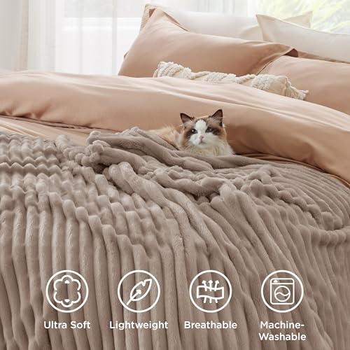 Bedsure Soft Light Brown Throw Blanket for Couch Decor Gifts 50"x70" - Image 5