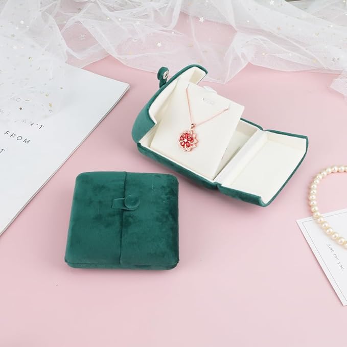 Velvet Jewelry Box Pedant Boxes Jewellry Organizers Jewelry Case for Birthday Engagement Wedding Anniversary (Large Pendant Box)
