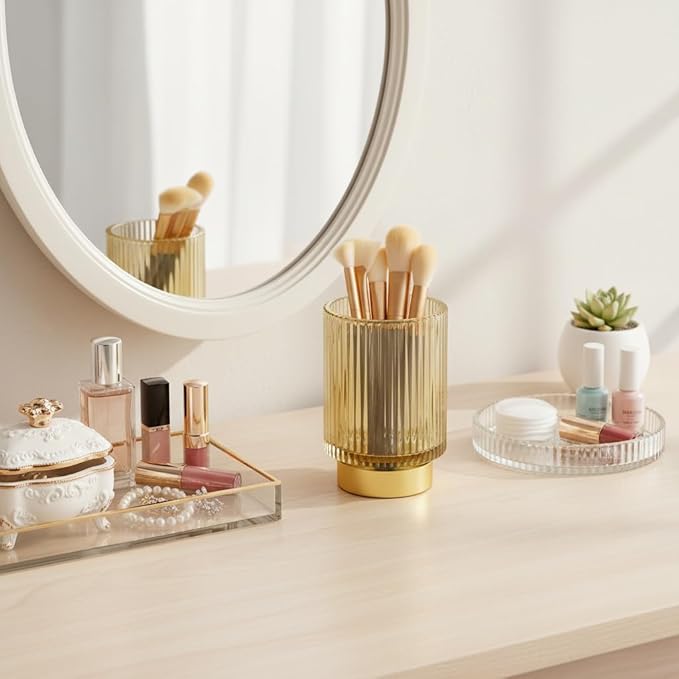 Vintage Makeup Brush Holder Organizer,Dresser Glass Brushes Holder,Vanity Cosmetic Brush Holder,Desktop Crystal Eyeliners Eyebrow Pencil Storage Cup Holder for Countertop (Large Amber)