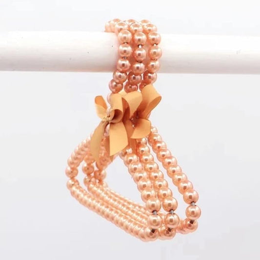 2Pcs Fashion Plastic Pearl Bow Clothes Clothing Hanger Hangers for Kids Children Pet Dog Faux Pearl Bow Clothes Hangers Plastic Pearl Beaded Bow Clothes Dress Coat Hanger