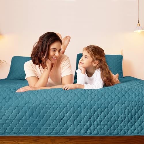 Exclusivo Mezcla Reversible California King Quilt Set, Dusty Teal - Image 3
