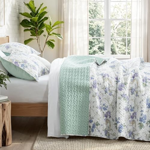 Exclusivo Mezcla Floral Reversible Quilts Queen Size Bedding Set, Lilac - Image 3