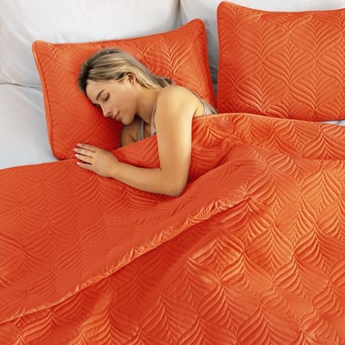 Whale Flotilla Extra Soft Twin Quilt Bedding Set, Lightweight Bedspreads - Image 3