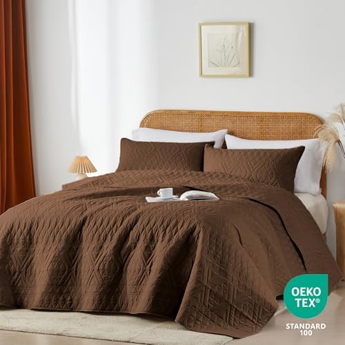 akkialla King/Cal King Size Quilt Bedding Set,Brown Lightweight Microfiber Soft Bedspread,Modern Style Geometric Pattern Coverlet Set for All Seasons,3 Piece(1 Quilt,2 Pillow Shams) - Image 2
