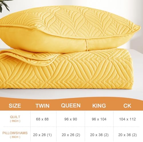 Whale Flotilla Extra Soft Twin Quilt Bedding Set, Lightweight Bedspreads - Image 4