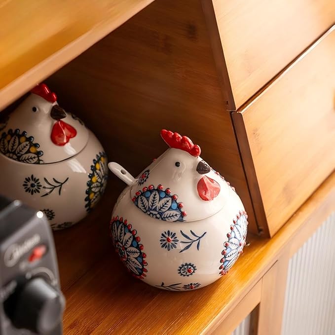 Ceramic Chicken-Shaped Seasoning Jar, Kitchen Condiment Box with Spoon and Lid, Moisture-Proof Household Storage Container (Blue)