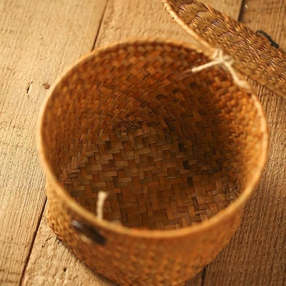 Seagrass Handmade Basket with Lid, Small Round Basket for Storage, Decorative Home Organizer Decor(7"L X 5"H, Natural)