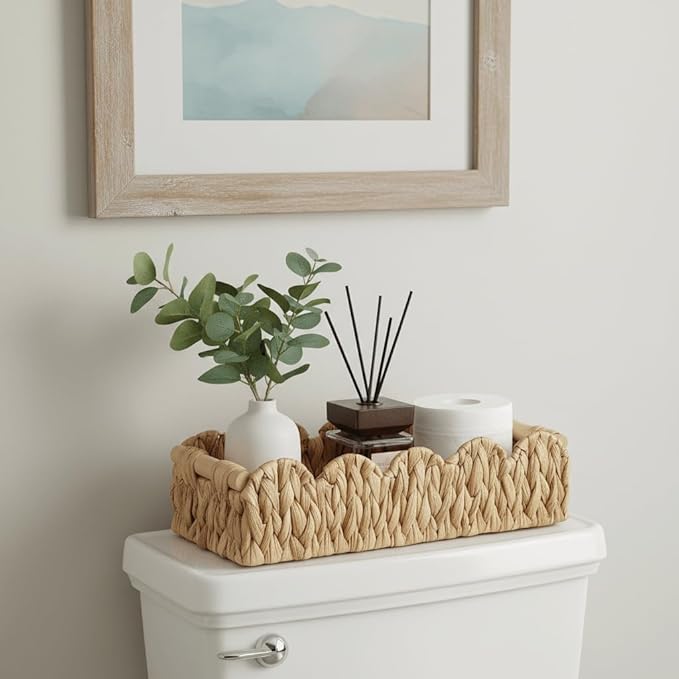 Kriitools Wicker Bathroom Basket Tray Organizer w/Scalloped for Toilet Paper, Small Rattan Decorative Basket for Bathroom Decor, Farmhouse Home Decor, Living Room and more, Natural Water Hyacinth