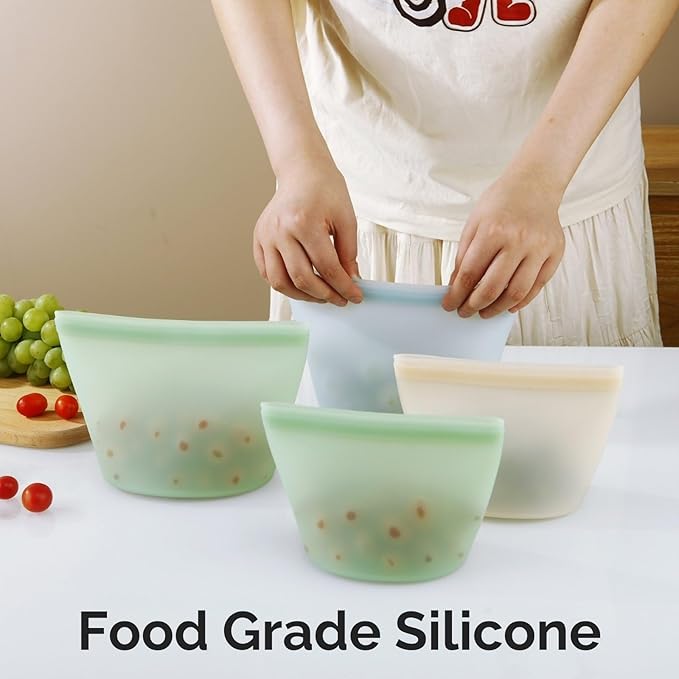 PandaEar 4 Pack Reusable Silicone Food Storage Bags, Leakproof Stand-Up Freezer Bags, Microwave & Dishwasher Safe, for Meal Prep, Snacks, Baby Food – 2 Large (34 oz) + 2 Medium (17 oz)