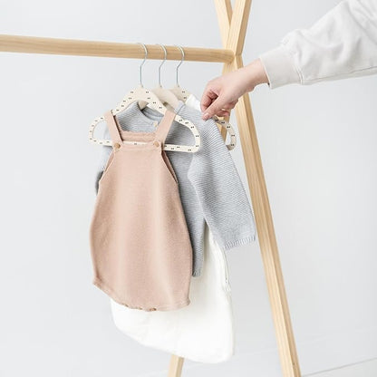3 Sprouts Velvet Baby Hangers - Non-Slip Hangers for Infant and Toddler Clothes - Slim Space-Saving Design with Nordic Colors for Nursery - 30 Pack - Double Dot & Beige
