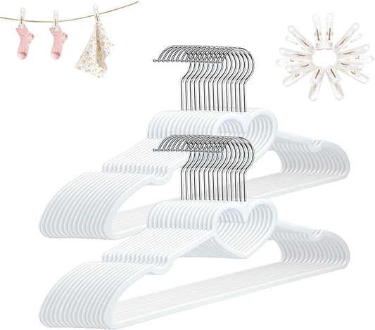 Plastic Hangers 30 Pack, Cute Heart Hangers Ultra Thin Space Saving,White Hangers with 360 Degree Swivel Hook, Strong Adult Coat Hangers for Dress, Shirt, Coats