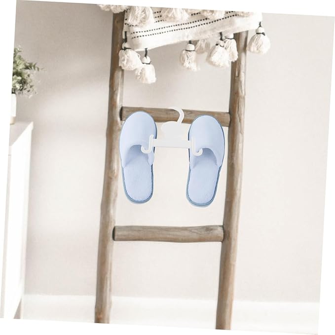 GLEAVI 10Pcs White Plastic Shoe Display Hooks for Slippers Sandals Sneakers Space-Saving Hanging Organizer for Home Retail Supermarkets and Minimalist Shoe Holders for Clean Storage