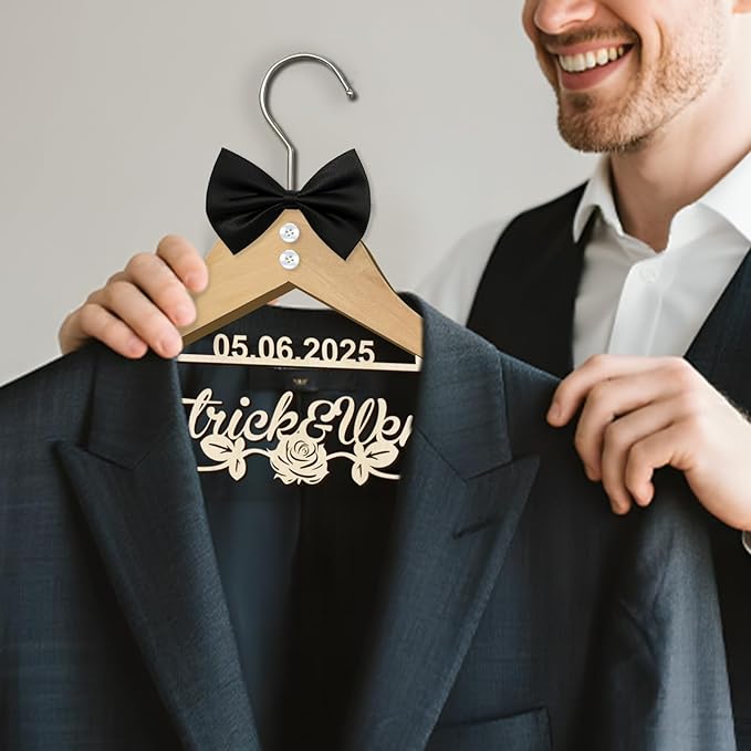 Custom Wedding Dress Hanger for Bride Personalized Wedding Hangers with Name Wedding Date Customized Honor Maid Doctor Graduation Dress Hanger