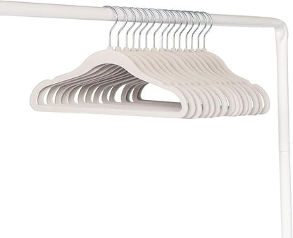 3 Sprouts Velvet Baby Hangers - Non-Slip Hangers for Infant and Toddler Clothes - Slim Space-Saving Design with Nordic Colors for Nursery - 30 Pack - Gray
