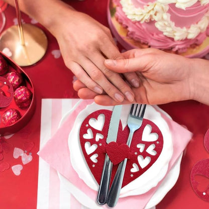 8 Pcs Valentine Hollow Heart Flatware Holder Cutlery Bags Red Valentine's Day Silverware Felt Tableware Holder Pocket Knife Fork Covers for Wedding Birthday Mother's Day Party Table Setting Decor