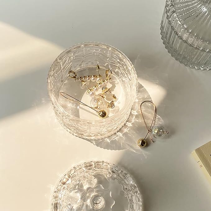 Decorative Glass Jar with Lid, Clear Apothecary Jar Crystal Canister Jar Bathroom Vanity Organizer for Cotton Ball & Swab, Cotton Pads, Hair Band, Jewelry, Tea and Candy Storage