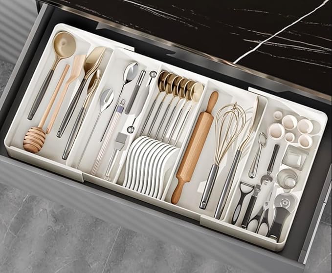 Utensil Organizer for Kitchen Drawers, Expandable Cooking Utensil Tray for Forks,Spoons, Knives,Space-Saving Expandable Cutlery Tray with Dividers, Fits Utensils of Various Sizes for Kitchen