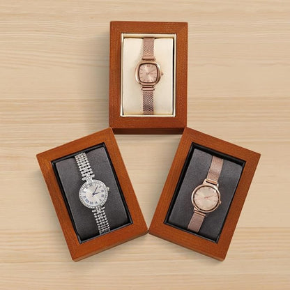 Wooden Watch Display Stand With Pillow, Wristwatch Organizers, Men Women Watch Storage Holder (Willow Wood, Beige Velvet)