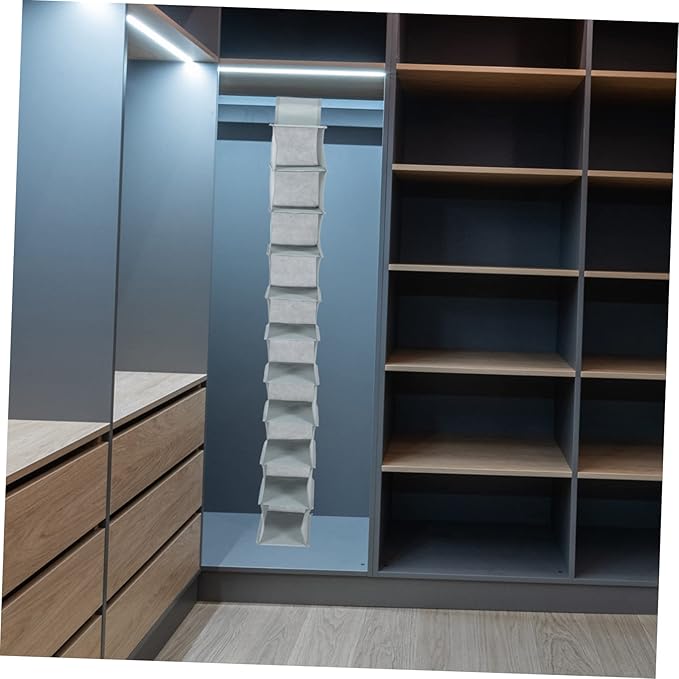 Multi-function Closet Organizer Foldable Hanging Shoe Storage Rack for Indoor Outdoor Use Design Breathable Storage for Shoes Clothing