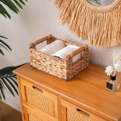 Storage Basket made by Water Hyacinth with Wood Handles, Arts and Crafts. (Small) Natural