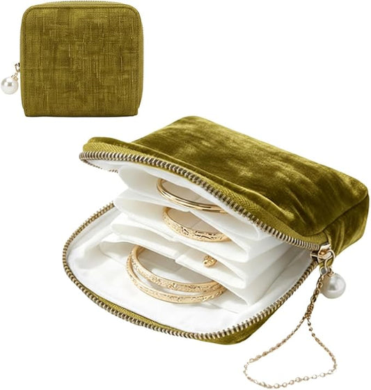 Travel Jewelry Case, Small Velvet Jewelry Pouch Bag with Zipper, Mini Portable Organizer for Earrings Rings Necklaces, Anti-Scratch Portable Storage Bag (Yellow-Green)