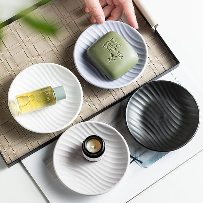 Chic Round Soap Dish, Modern Minimalist Striped Design Ceramic Tray(Oatmeal)