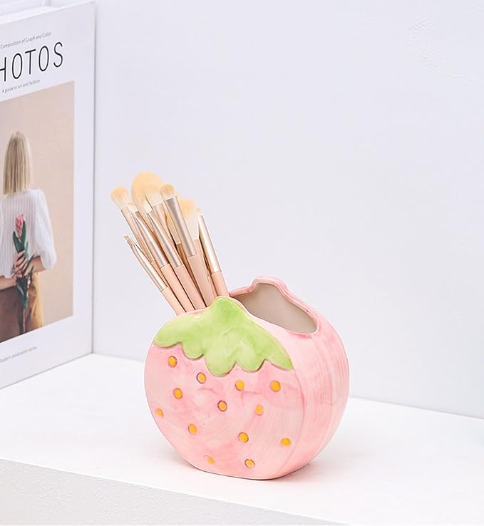 1 PC Ceramic Strawberry Makeup Holder Makeup Organizer Pen Holder Desktop Organizer (Pink)