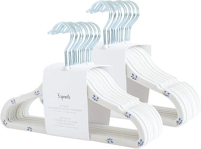 3 Sprouts Velvet Baby Hangers - Non-Slip Hangers for Infant and Toddler Clothes - Slim Space-Saving Design with Nordic Colors for Nursery - 30 Pack - Blueberry & Cream