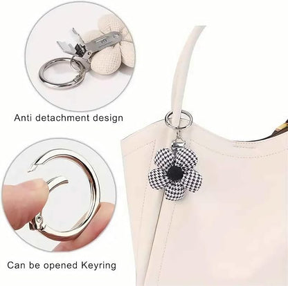 Hat Clip for Travel on Bag, Cotton Flower Sun Hat Storage Holder for Hanging White
