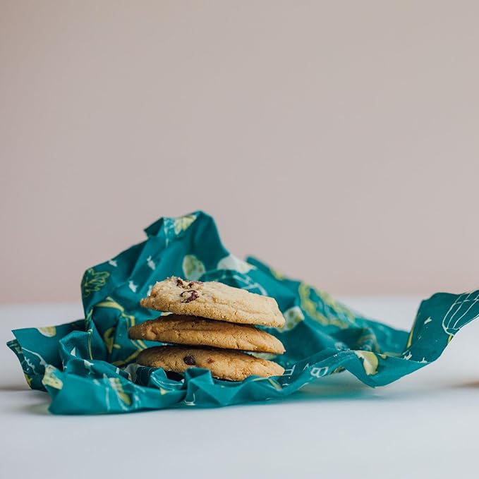 Bee's Wrap Beeswax Wraps for Food - 3 Pack of Assorted Beeswax Wraps - Small, Medium & Large Wrap - Plastic Free Made in USA Reusable Natural Food Wrap - Ocean Print