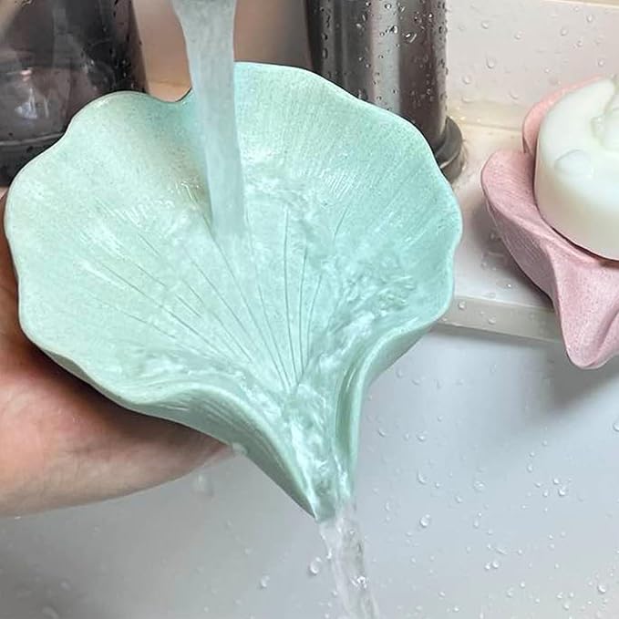 Soap Dish Soap Holder Self-Draining Soap Dish, Resin Bar Soap Holder, Ginkgo Leaf Shape Soap Tray Soap Saver for Bathroom,Kitchen,Sink,Bathtub, Easy Cleaning and Keep Dry