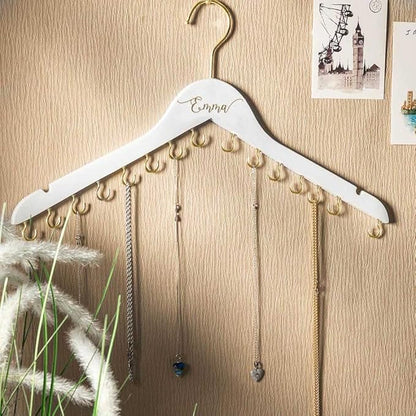 NICEDREAM Custom Name Necklace Holder Jewelry Hanger Bracelet Holder with 16 Hooks Personalized Name Necklace Organizer Wooden Hanging Jewelry Holder Gift for Her Women Girls Mom (Black)