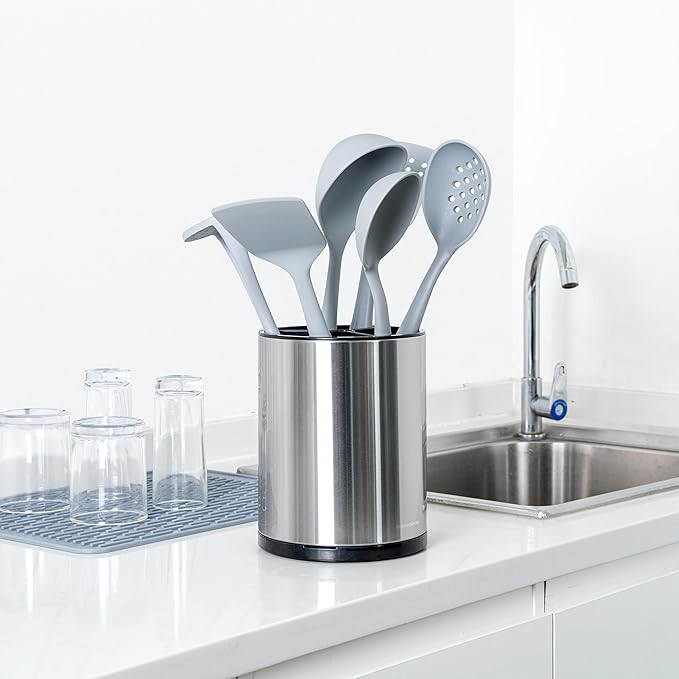 Restaurantware Stainless Steel Utensil Holder 1 Count 6.2 x 6.2 x 7.9 Inches Durable Cutlery Storage Flatware Organizer Rust-Resistant Sink Caddy Silver Kitchenware Holder