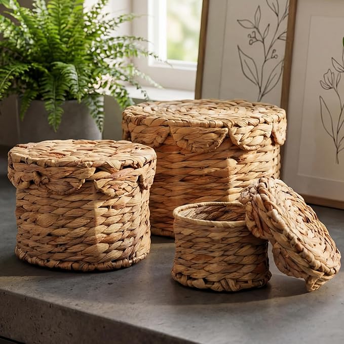 Newtay Set of 3 Scalloped Wicker Storage Baskets with Lid Round Rattan Woven Basket 11'' 8.7'' 6.3'' Natural Water Hyacinth Decorative Boxes for Organizing Nursery Home Closet Shelf Decors, 3 Sizes