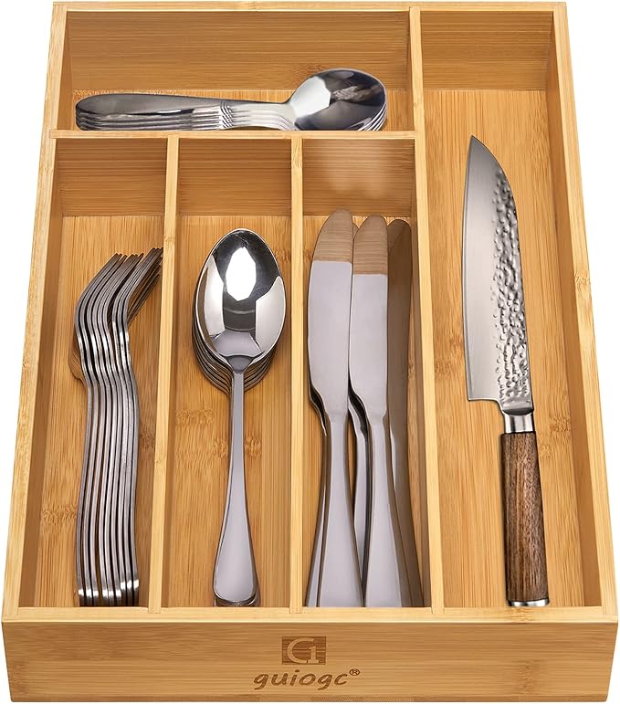 guiogc Kitchen Bamboo Silverware Drawer Organizer，Silverware Organizer and Cutlery Tray with Grooved Drawer Dividers for Silverware, Knives in Kitchen, Bedroom (5 Slot-Natural)