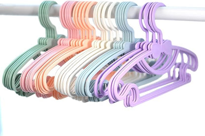 YYaaloa 60pcs Kids Clothes Hangers - Baby & Toddler Plastic Hangers (Pink, 60pcs)