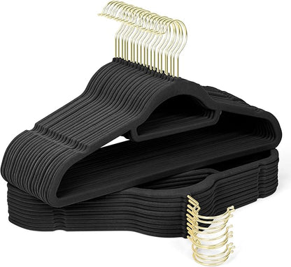 Sishynio Velvet Hangers 30 Pack with Gold Hooks, Non-Slip Slim Felt Hanger for Clothes, Space Saving Heavy Duty Flocked Hangers for Dresses, Coats, Pants(Black)